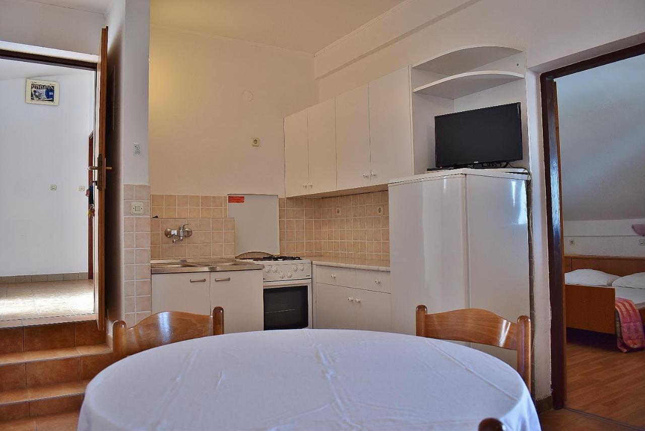 Apartament Banjol エクステリア 写真