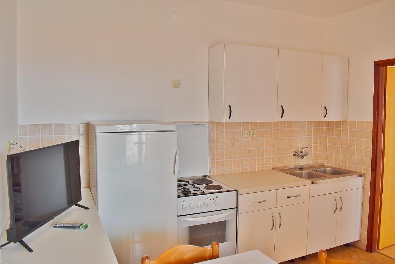 Apartament Banjol エクステリア 写真