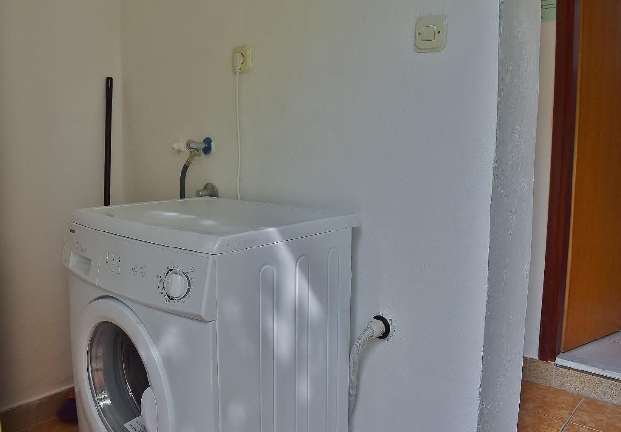Apartament Banjol エクステリア 写真