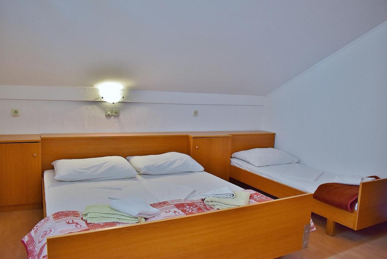 Apartament Banjol エクステリア 写真