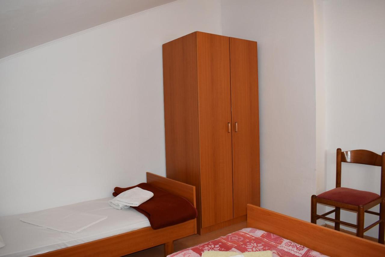 Apartament Banjol エクステリア 写真