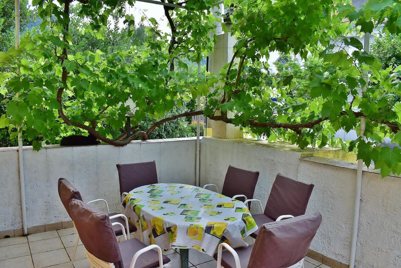 Apartament Banjol エクステリア 写真